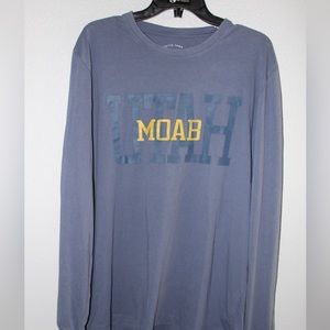 Long sleeve T-shirt